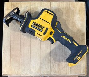DEWALT Brushless Compact Reciprocating Saw