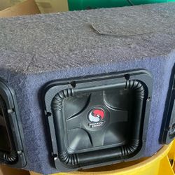 Kicker Solo 10’ Box With 3 Kickers
