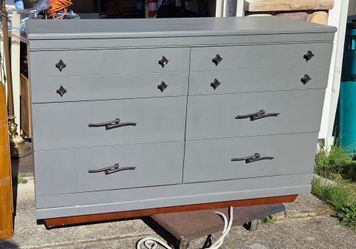 Mid-Century Modern (MCM) 6 drawer dresser with Matte gray finish