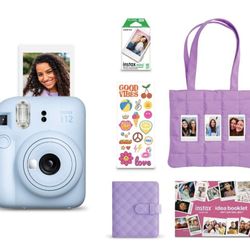 FUJIFILM Instax Mini 12 Bundle