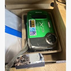 Fujifilm FinePix XP50 Digital Camera Green (UNTESTED) Appears In Good Condition