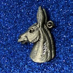 Mule Pendant  New