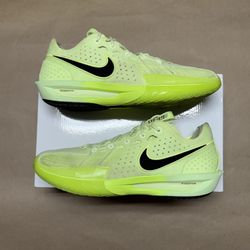 Nike Air Zoom GT Cut 3 The Illusionist Men’s size 14 basketball shoes Rare!