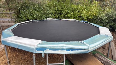Trampoline