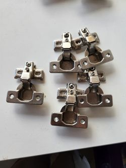 Cabinet Hinges 
