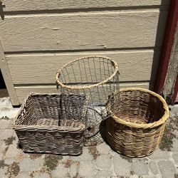 Baskets 