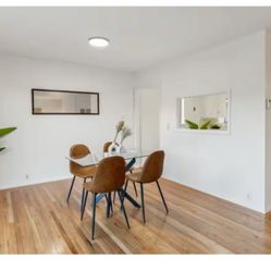 Modern 4-Person Dining Set – Glass Table + 4 Faux Leather Chairs – 