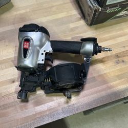 Roofing Gun - Grip Rite 