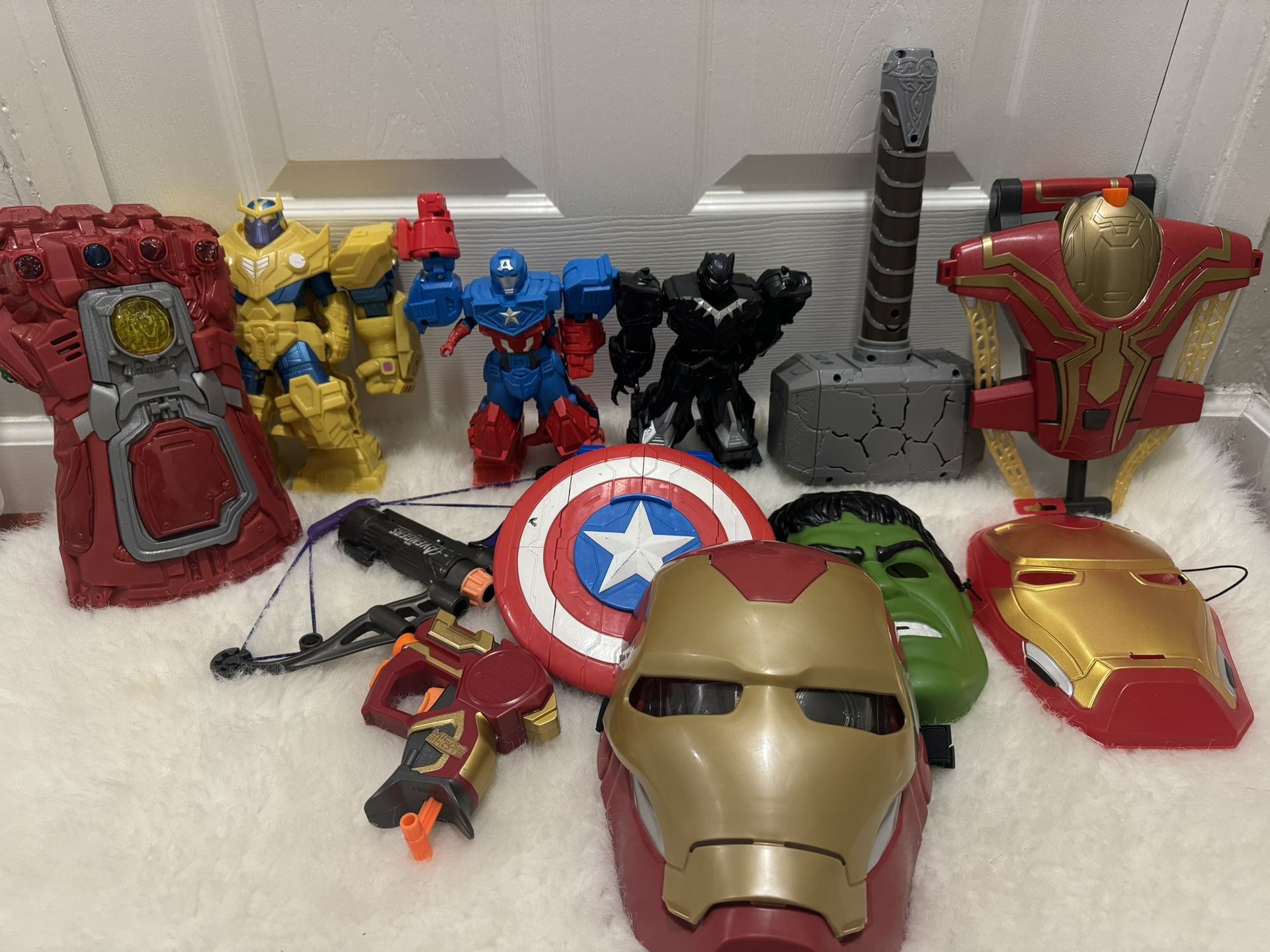 Bundle Of Avenger Weapons, Mask And Mechstrikes