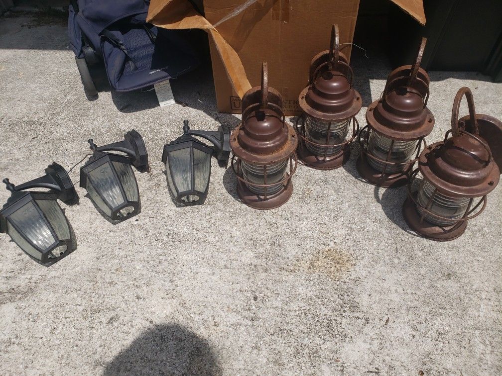 Outdoor Light Fixures