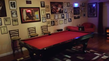 DLT Pool Table and All Accessories