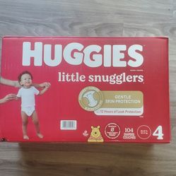 HUGGIES SIZE 4