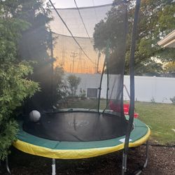 Trampoline