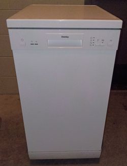 Danby 18" Portable Dishwasher ddw1805ewp (Like New)