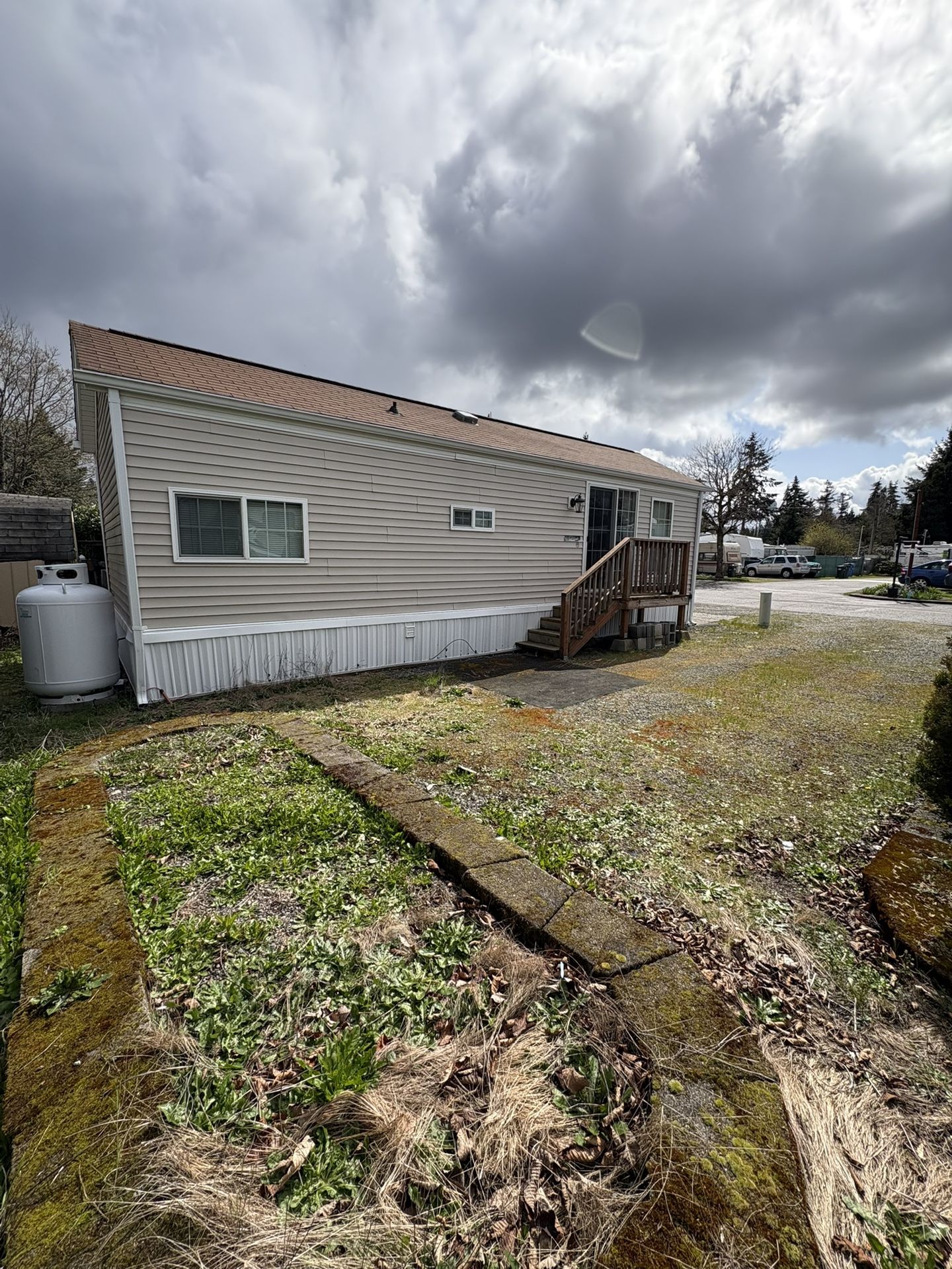 Cute Tiny Home Available Now!