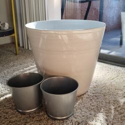 Large Plant Pot White Planter + 2 Small Plant Pots