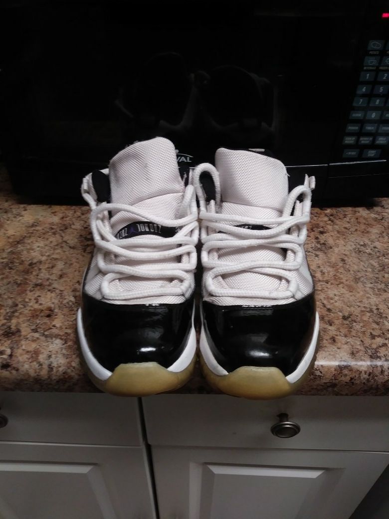 Jordan 11 concord