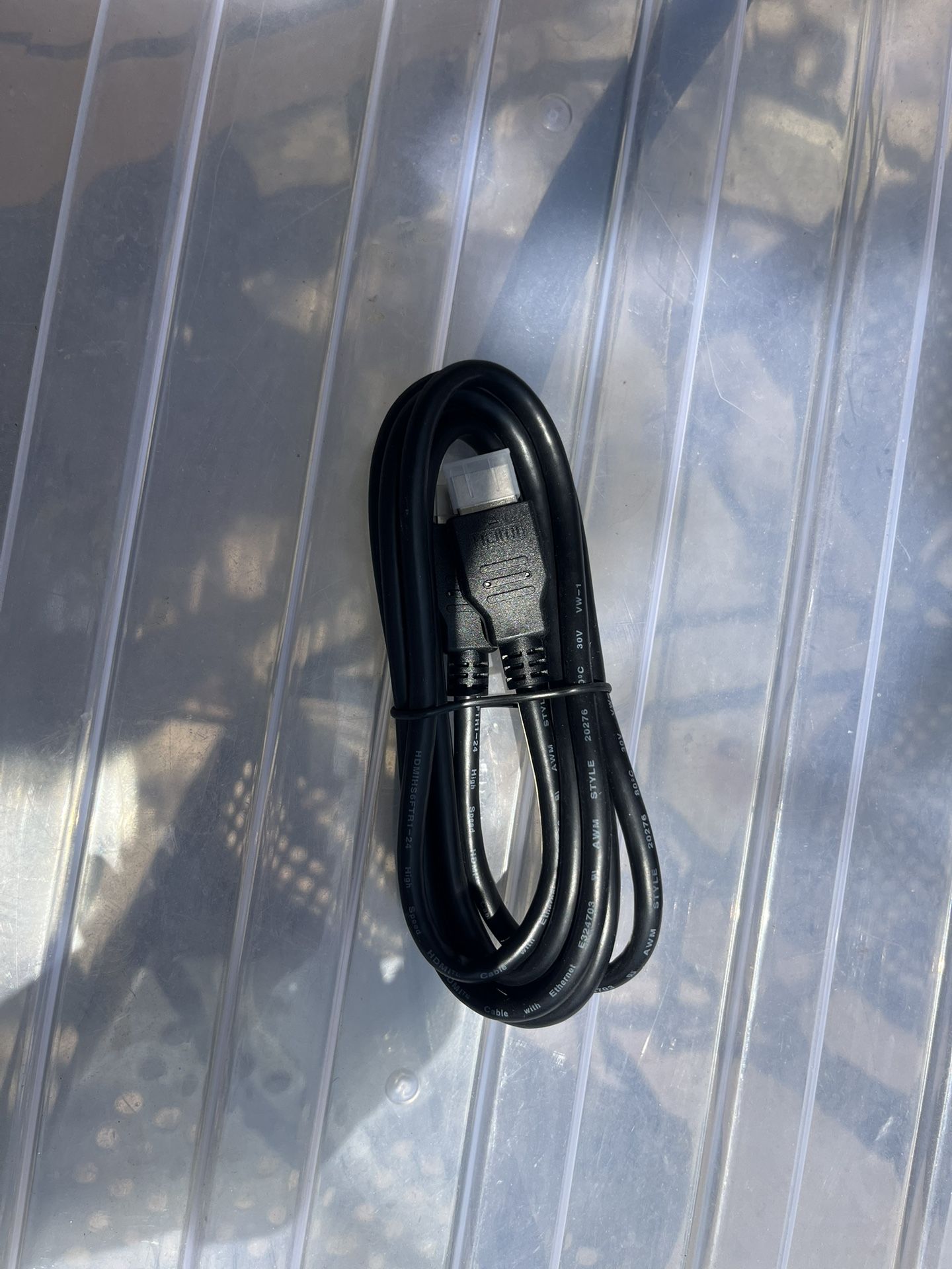 HDMI 
