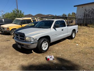 2000 Dodge Dakota