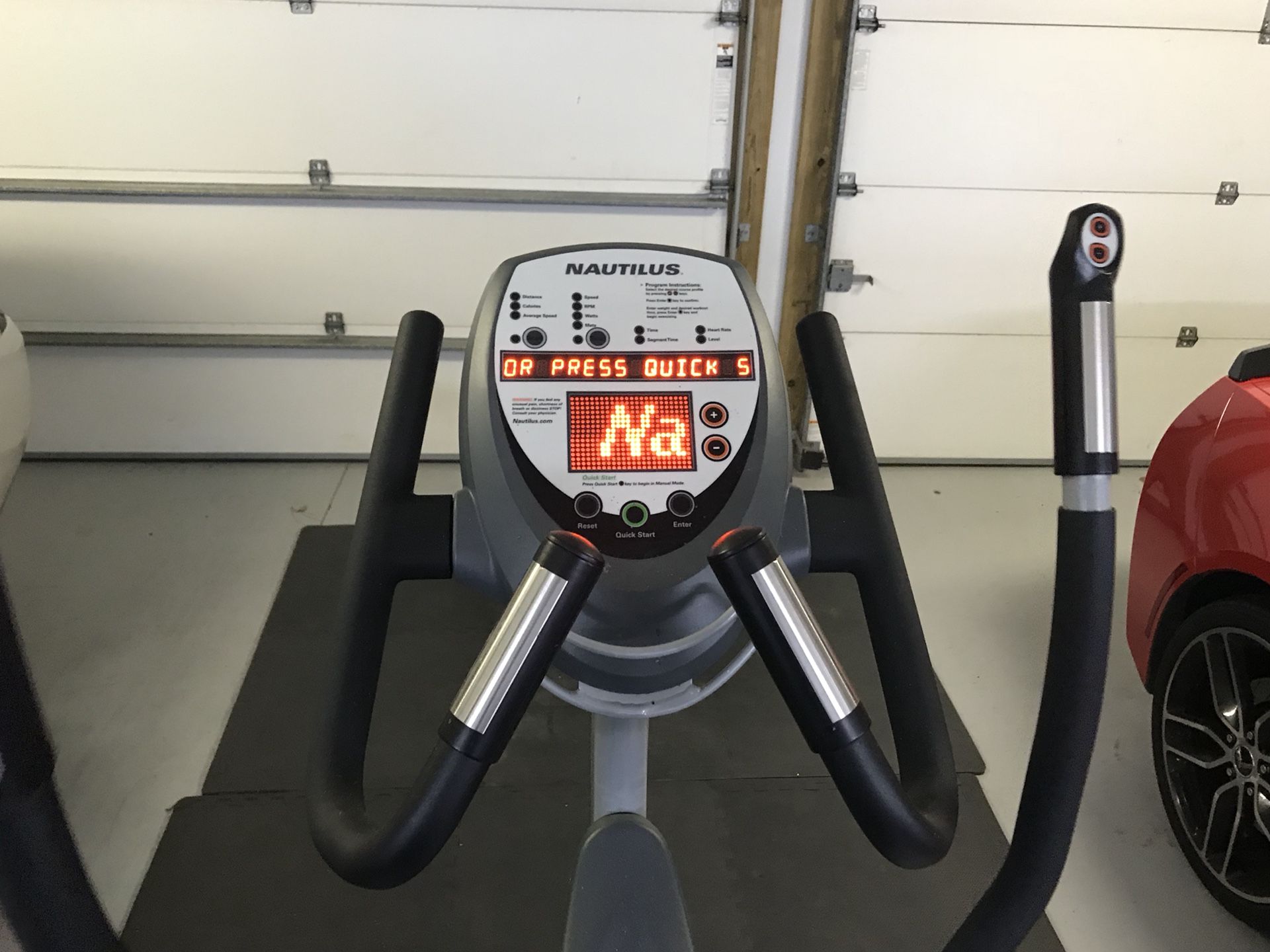 The Nautilus NE 3000 Elliptical Trainer