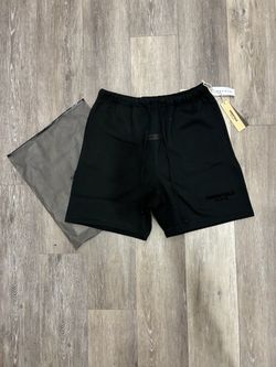 Black Essentials Shorts