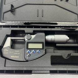 Mitutoyo 293-344 Digimatic Micrometer, 0-1"/0-25mm Range .00005"/0.001mm