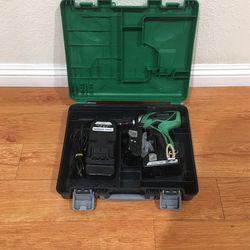 HITACHI WH 18DSAL Cordless Impact Driver With Case 2 Battery’s BSL 1815X & Charger UC 18YGSL Authentic