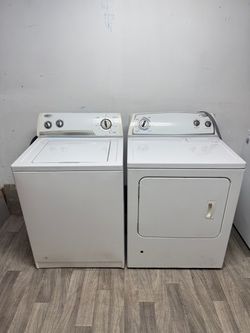 Whirlpool washer and dryer laundry