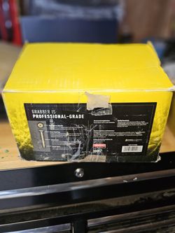 Dry Wall Screws #6 1 1/4 Inch Almost Full Box