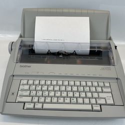 Brother GX-6750 Daisy Wheel Correctronic Electronic Typewriter Tested & Working