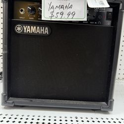 YAMAHA GUTAR AMP