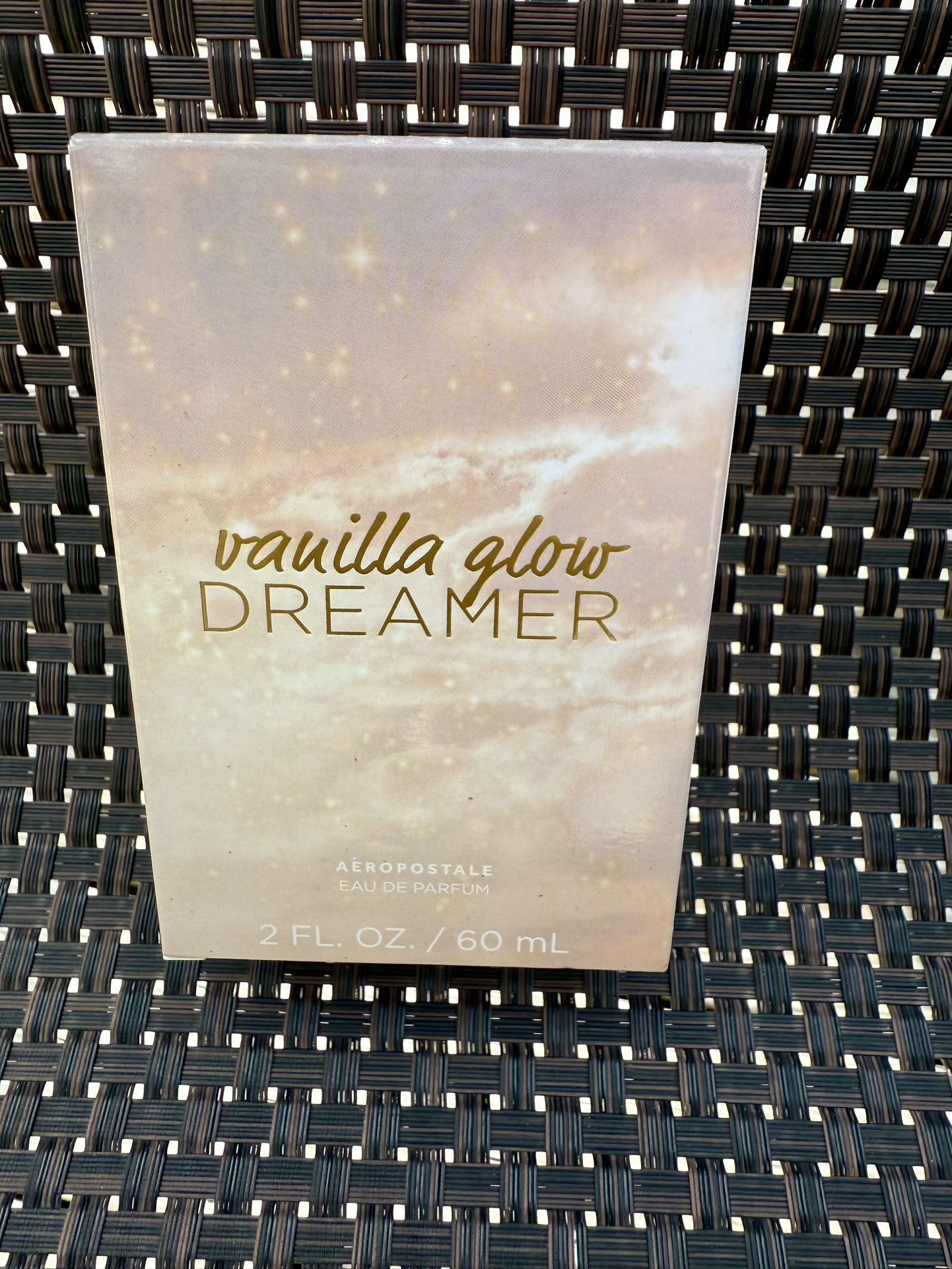 Vanilla Glow Dreamer Fragrance From Aeropostale new in box 2 ounces