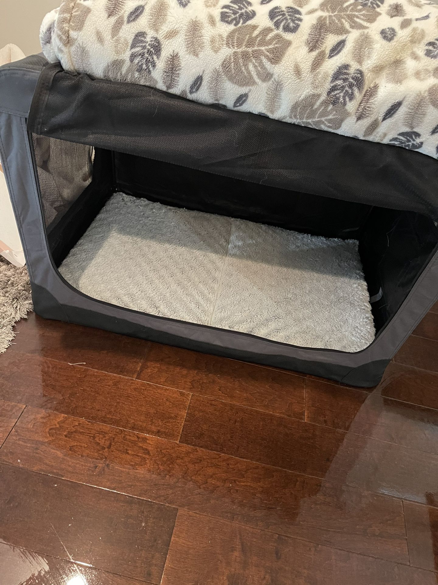 Top Paw Gray Portable Crate 