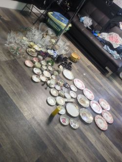 Vintage antiquities collection cheap ready to sell today