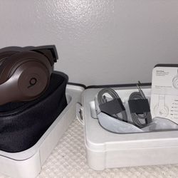 Beats Studio Pro (Brown)