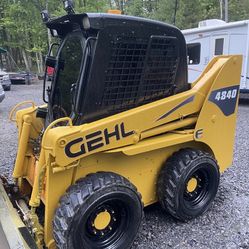 2009 Gehl 4840