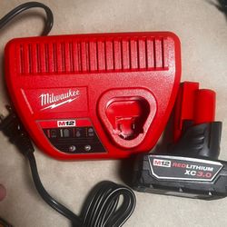 M12 XC 3.0 Battery With Charger 