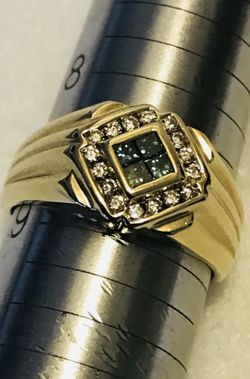 1/2 Carat t.w Princess & Round (Blue & White) Diamond, Men’s Ring , 14K YG, Very Sparkly, Price is Firm, No Offers Please!