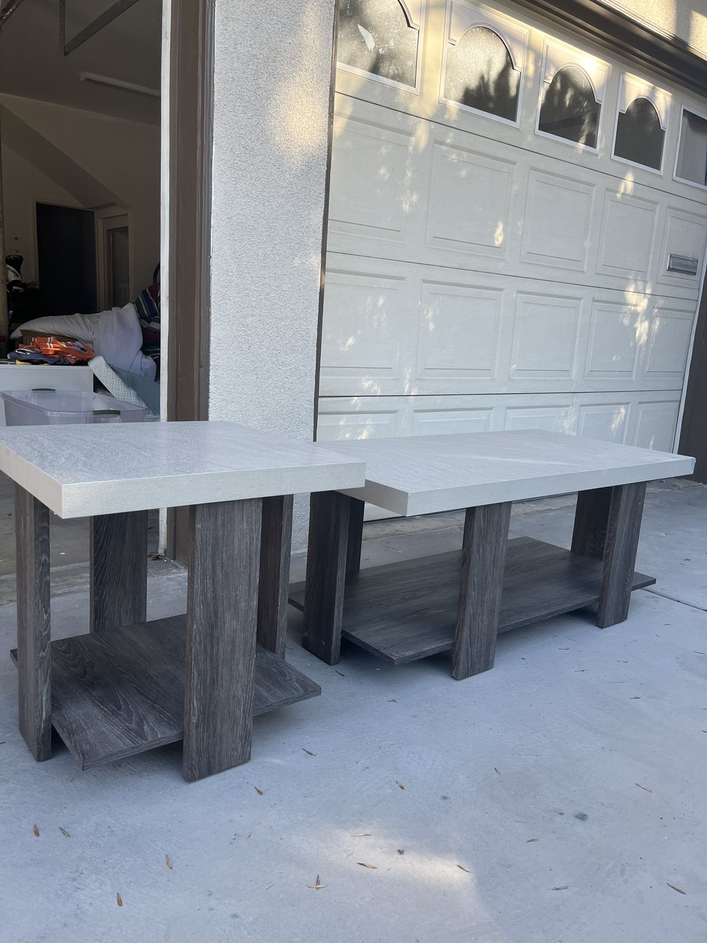 Living Spaces Coffee Table Plus Side Table