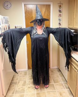 Black Witch Halloween Costume with Hat and Mask
