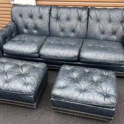 Leathercraft Leather Tufted Sofa + 2 Matching Ottomans