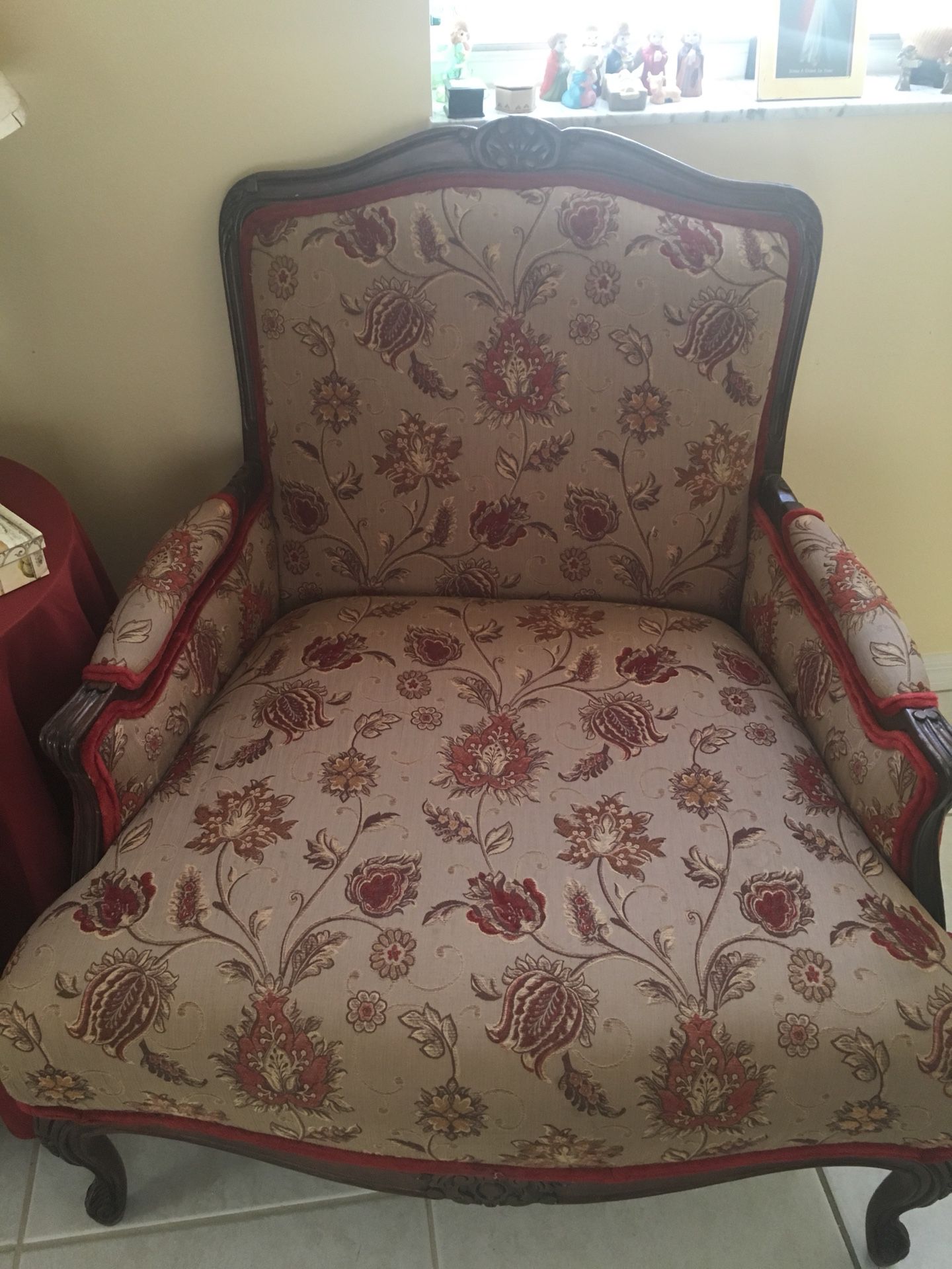 2 Antique chairs