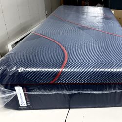 TWIN XL sealy HYBRID FIRM 14 inch retail price $2,419 (mattress only)extra charge delivery  new condition   Never slept on/// this mattress is from di