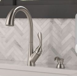 Kitchen faucet  pull down
