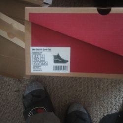 Vans Mte Sk8 Hi Goretex Size 8.5