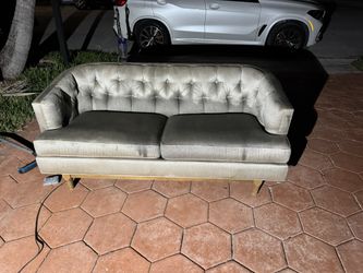 andi couch bought for 4900