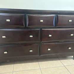 5pc Bedroom Set, With King Size Motorized Bed