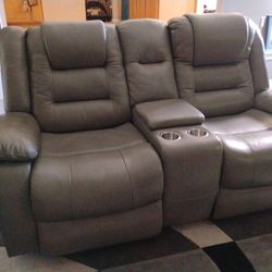 Love Seat Grey Leather Recliner 