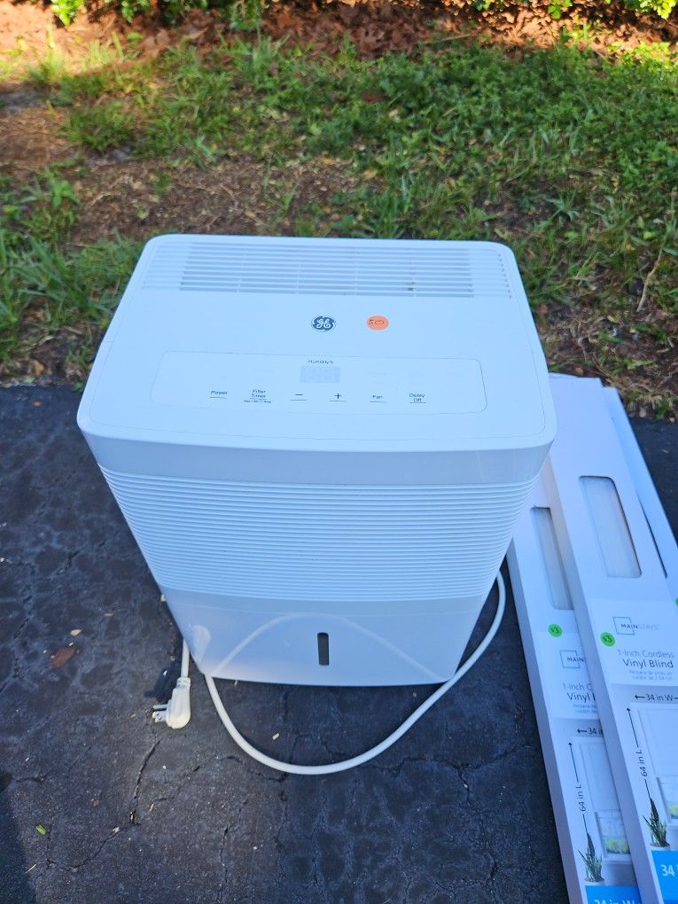 GE Dehumidifier 
