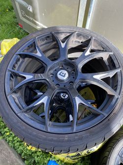 20” Motegi 126 Racing Wheels and Tires!